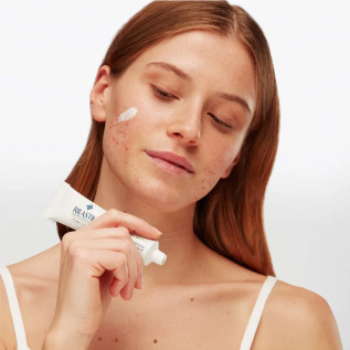 RILASTIL ACNESTIL ACTIVA TRATAMIENTO ANT IMPERFECCIONES 40ML